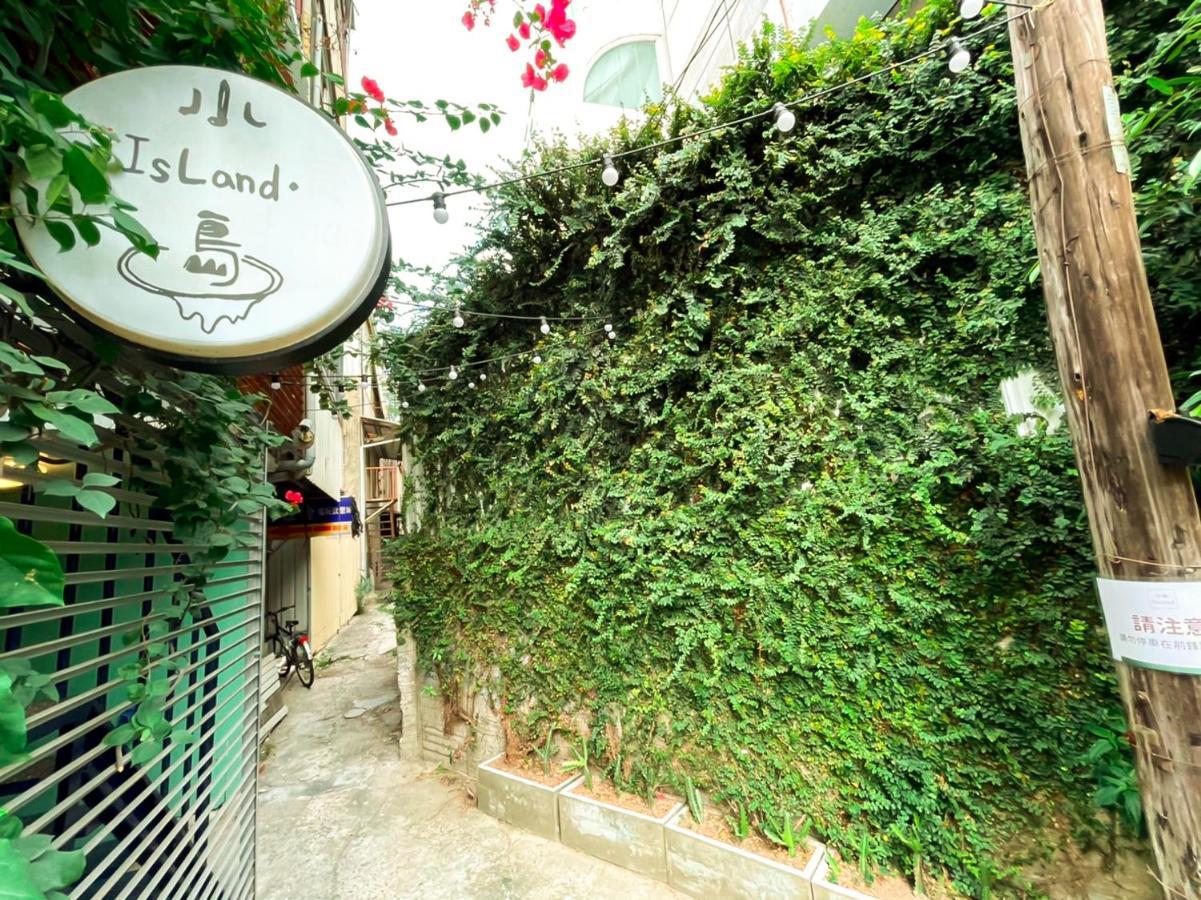Small Island Homestay Tainan Exterior foto